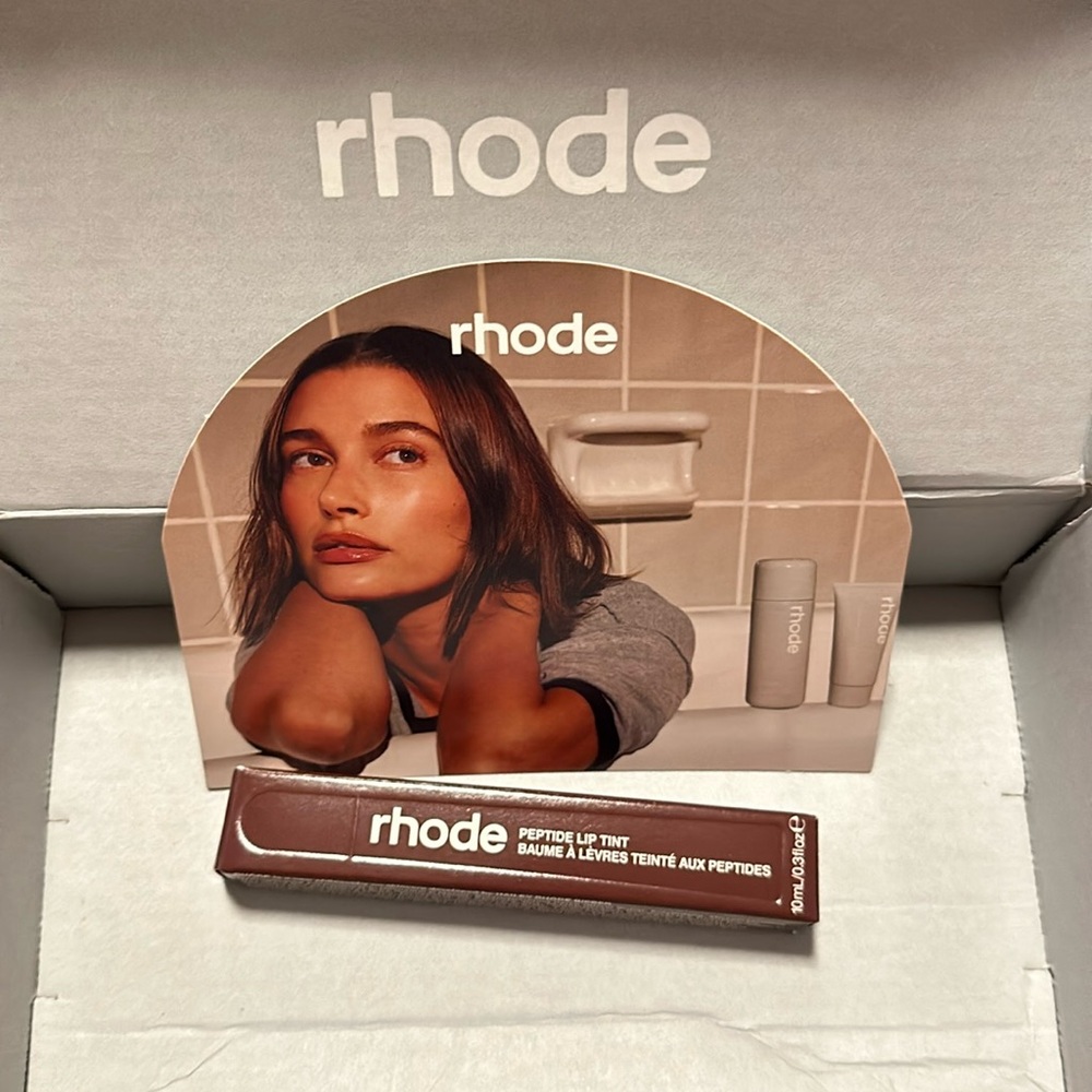 Rhode lip peptide tint in espresso